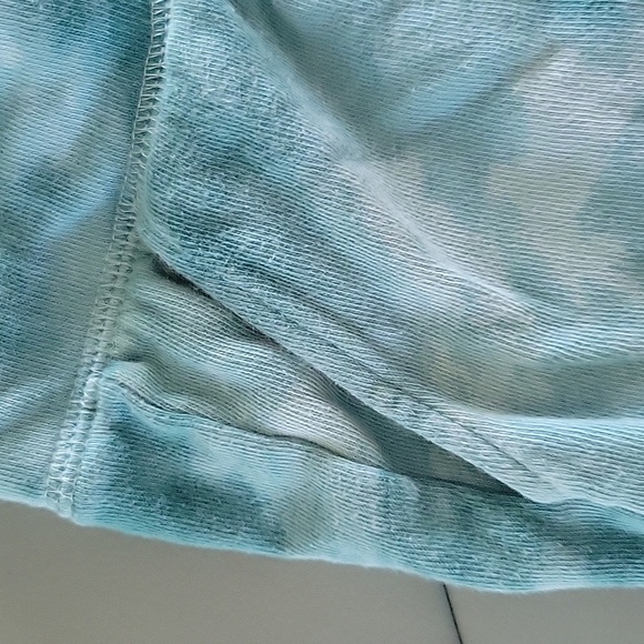 Women's Old Navy XS green tye dye lounge drawstring shorts - Picture 3 of 5